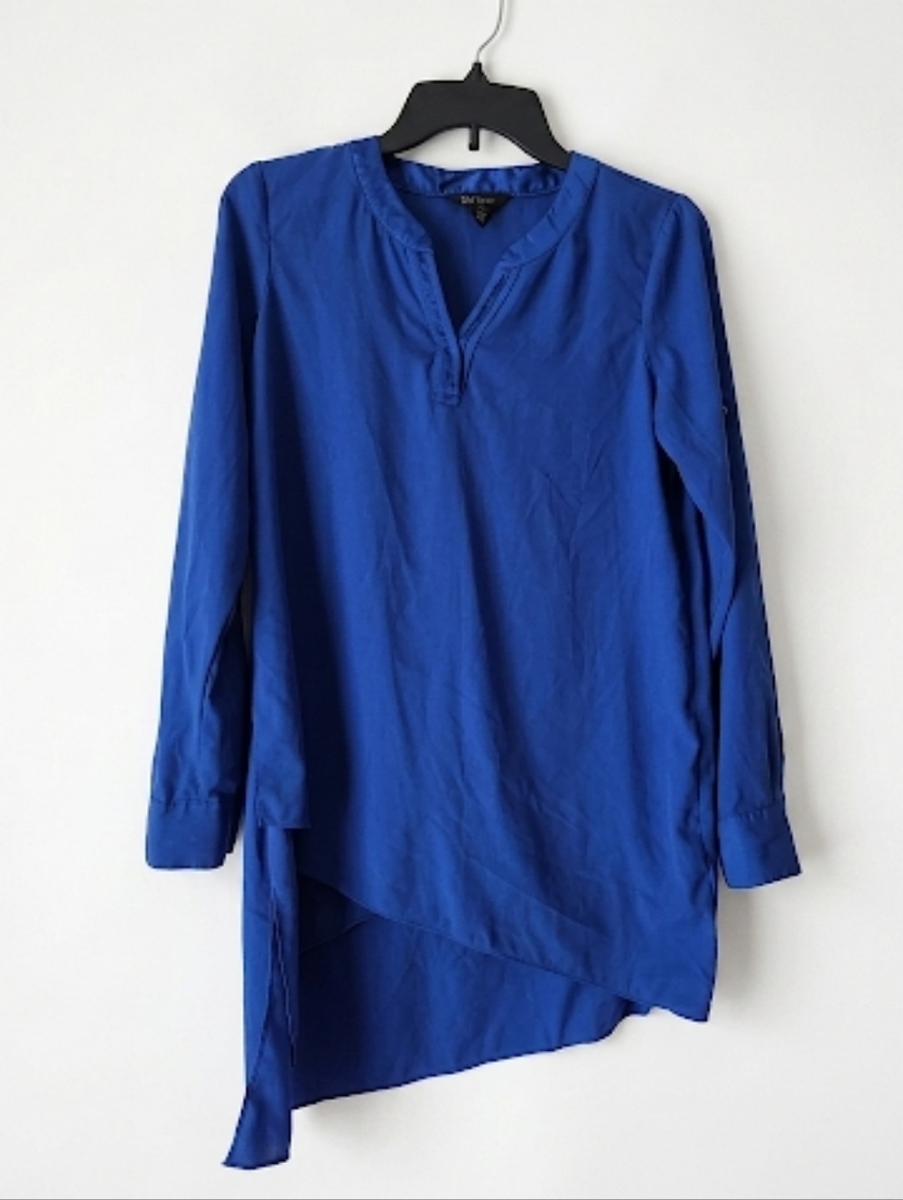 White House Black Market  Asymmetrical‎ Blue Long Sleeve Blouse Size 4